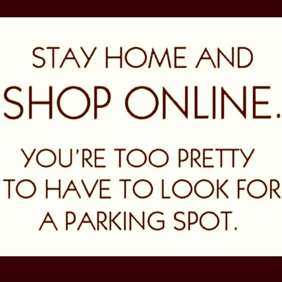 Welcome to my closet! ☀️ - Picture 5 of 11